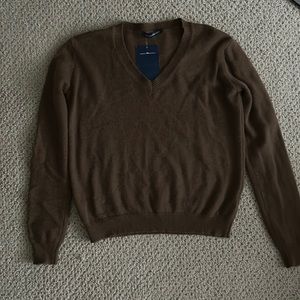 Brandy Melville Brown sweater
